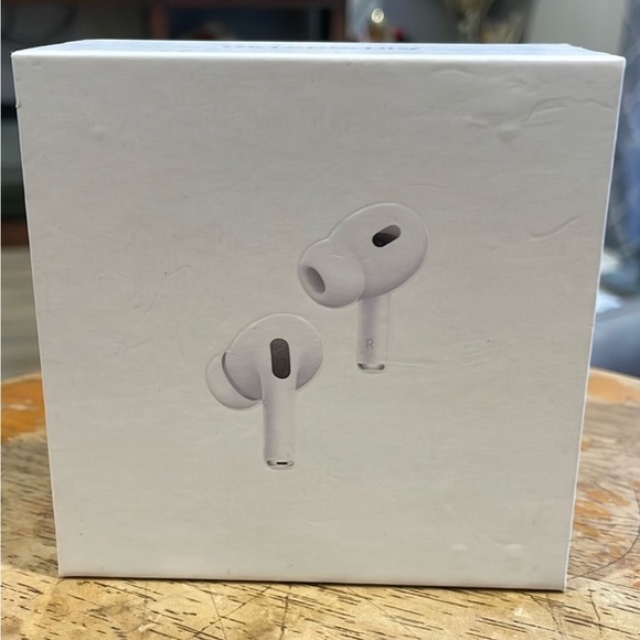 Apple White Earbud Headphones